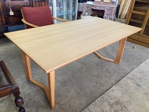 カリモクダイニングテーブル　DU5660 HE カリモクダイニングテーブル DU5660 HE カリモクダイニングテーブル