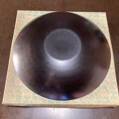 【新品未使用】木目調の菓子皿　27cm ブラウン　菓子盆　菓子器　箱付きの画像