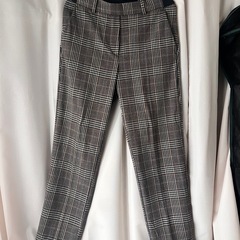 H&M ジャケット・スラックスセットアップの画像