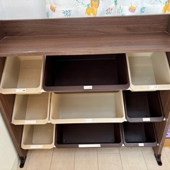 【最終値下げ】早い者勝ち！子ども用おもちゃ収納ラックの画像