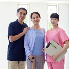 【日勤・夜勤募集！新規オープン♪オープニングスタッフ募集(^^)】