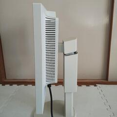 NEC モニターの画像