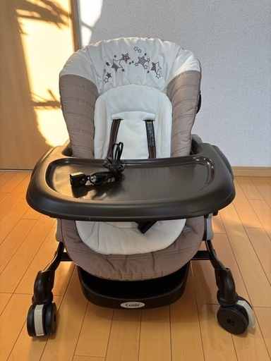 combi ネムリラ 電動バウンサー