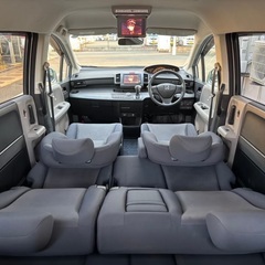 超低走行4万キロ台‼️8人乗り♪月々1.1万円〜分割払い可❗️車検2年付き！大人気☆HONDA フリード☆HDDナビ付き☆走行中DVD見れます☆便利なバックカメラ付き☆ETC付き☆電動スライドドア付き☆純正アルミホイール装着！ドライブレコーダー付きのフル装備‼️熊本大分の画像