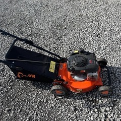 芝刈り機