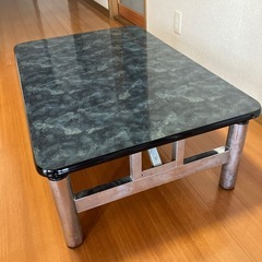 値引き！折りたたみ可能テーブルの画像