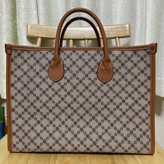 トートバッグ　美品