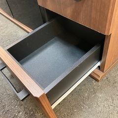 テレビ台の画像