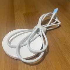 ワイヤレス iPhone 充電器 MagSafeの画像