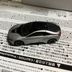 トミカ BMWi8