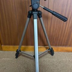 カメラ三脚