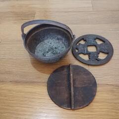 南部鉄器、鉄金鍋型、喫煙具の画像