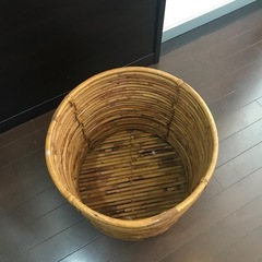 タンプラー　おもちゃ入れ　
の画像