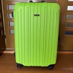 『予約中』スーツケース　ジャンク品 おまけ付き
