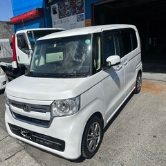 安　NBOX 距離1万km 車検2年　コミコミ値段