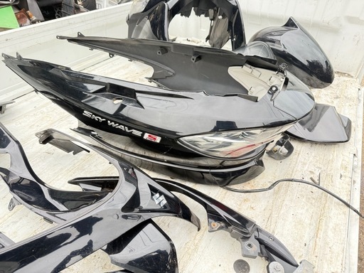 中古　スズキ スカイウェイブ SKYWAVE  CJ46A  外装セット  ブラック カウル