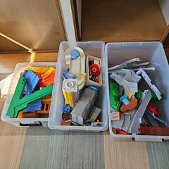 トミカシステム含むトミカのコース、車両