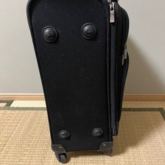 スーツケースの画像