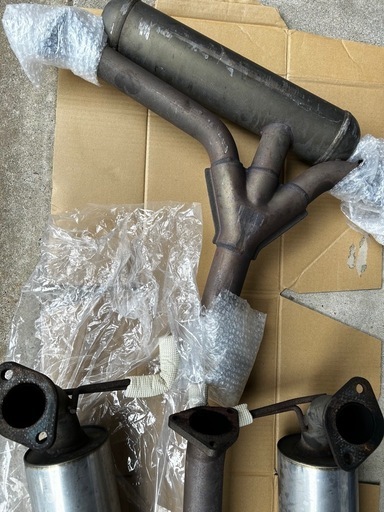 HKSハイパワーマフラー409