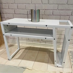 サイドテーブルの画像