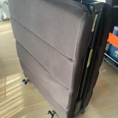 折りたたみベッドシングル