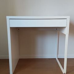 【引き渡しは3/23まで】IKEA　デスク