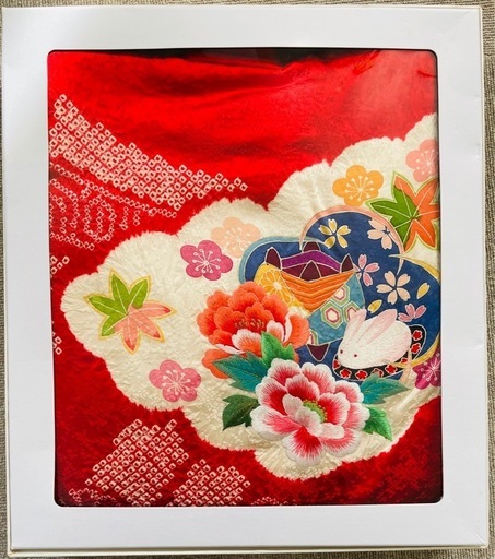 【譲り先決まりました】花柄刺繍の赤ちゃん絹着物 宮参り 産着 子供着物 絞り 刺繍 女の子 長襦袢付き