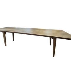 折り畳みテーブルの画像