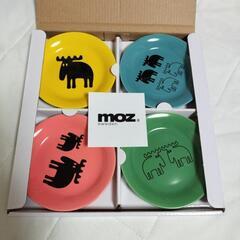 〘新品未使用〙moz お皿の画像