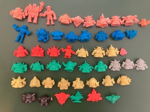 ガン消し、キン消しセット49個＋ゼルダの伝説緑テクタイト消しゴム