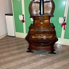 引き渡しがきまりました！　チェロ型ワインラックの画像