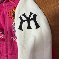 ヒスミニ パーカー 90サイズの画像