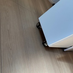 引き出し付き折りたたみダイニングテーブルの画像