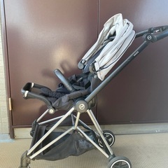 サイベックス ミオス （クロームフレーム、マンハッタングレー）