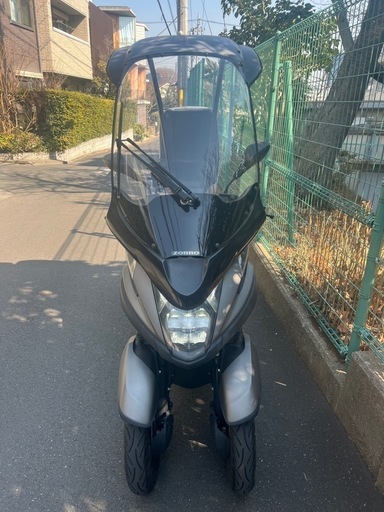 トリシティ155CC マットブラック　純正　ZOROルーフシールド　ボックス