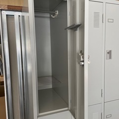 オフィスロッカーの画像