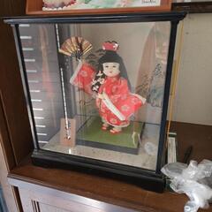日本人形