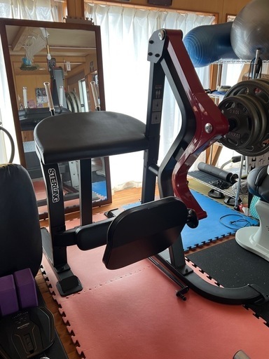 STERLING製キックバックマシーン