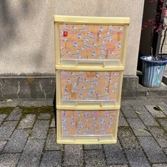 3段プラスチックケース