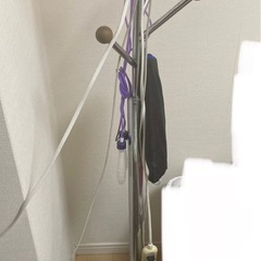 ハンガーラックの画像