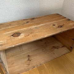 りんごの木箱