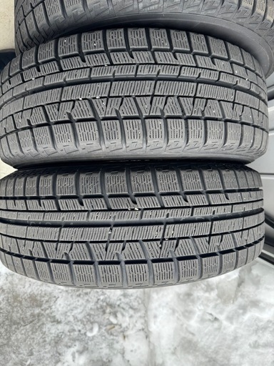 ヨコハマ　215/60R16 ホイール付き