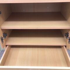 【商談中】食器棚　幅590ｘ奥行400ｘ高さ900ｍｍの画像