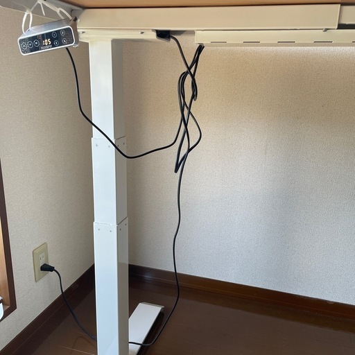 電動昇降式デスク