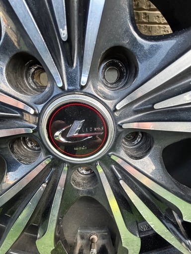 レオニスLV 18インチ ホイールセット215/45R18