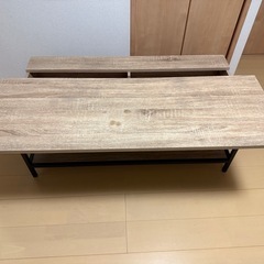 
ダイニングテーブルの画像