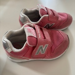 【中古】 ピンク　ニューバランス 996 13.5cm　キッズ 靴 シューズ  new balanceの画像