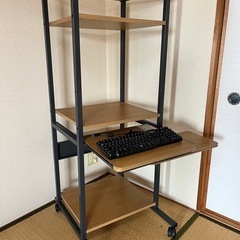 パソコンラック