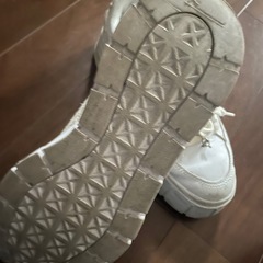 PUMA厚底スニーカーの画像