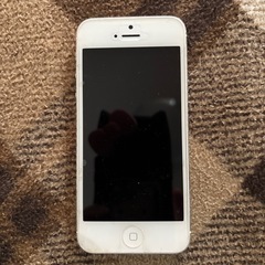 【取引中】iPhone5シルバー64GB